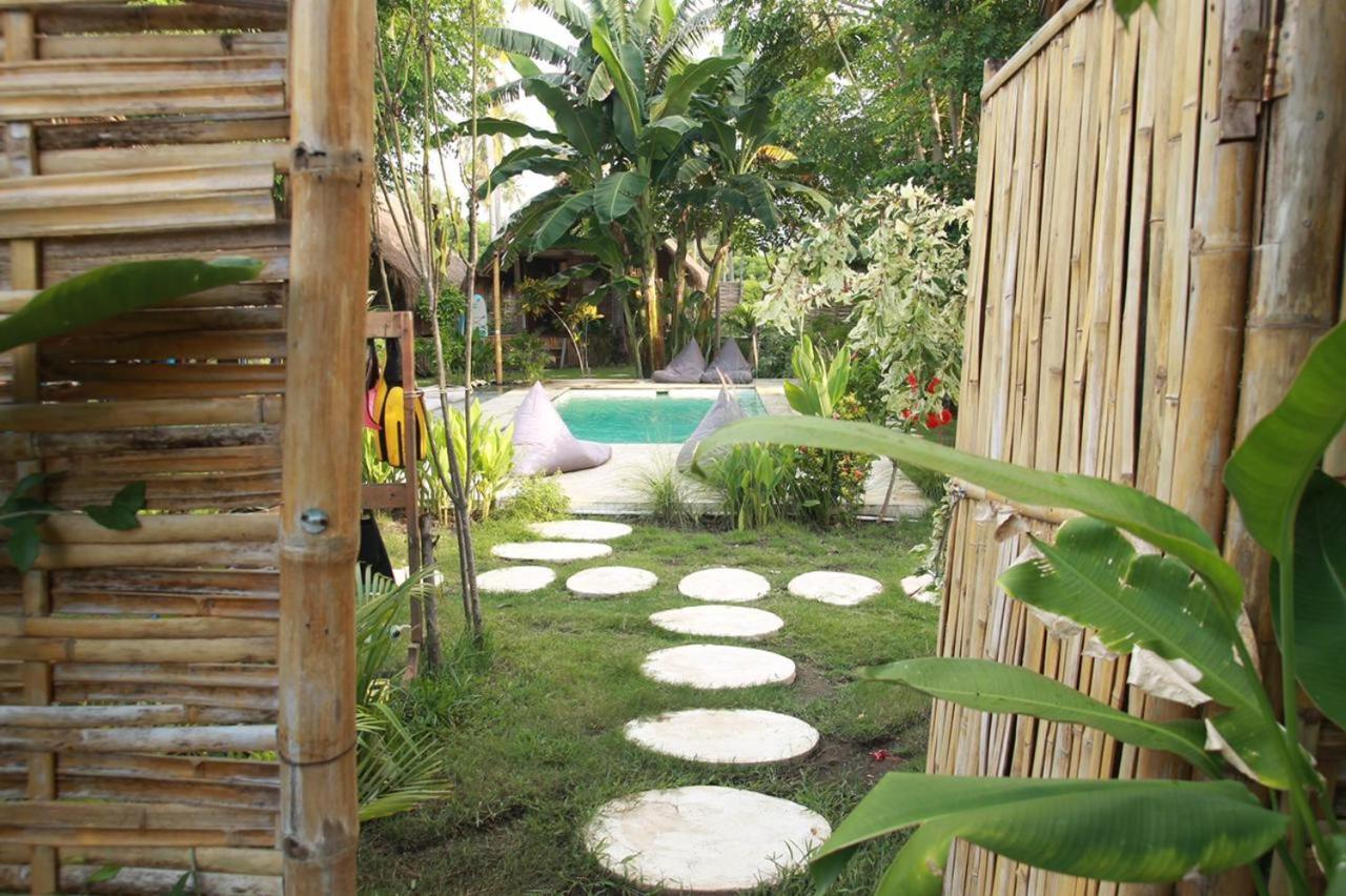 Musa Villas And Bungalows Gili Air Esterno foto